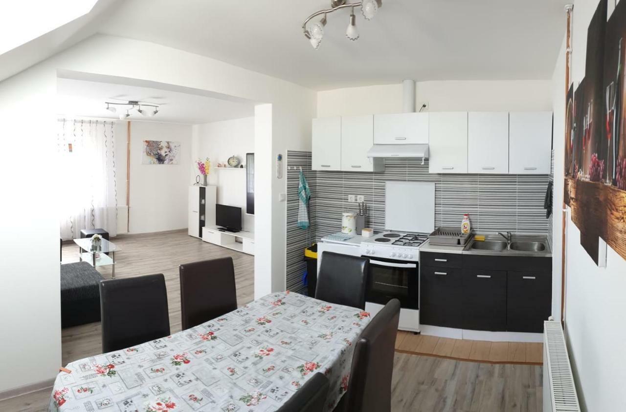Apartman Majetic オトチャッツ エクステリア 写真