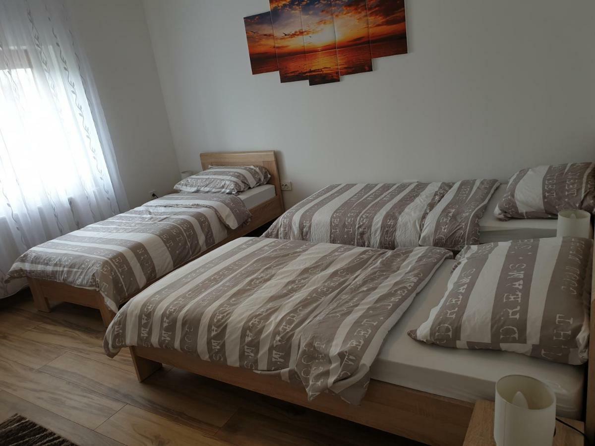 Apartman Majetic オトチャッツ エクステリア 写真